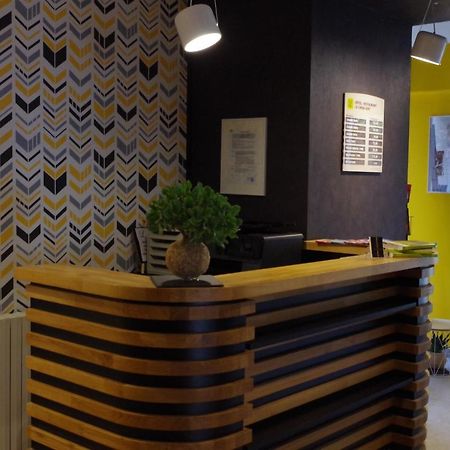 Logis Hotel Le Chene Vert 사브네 외부 사진